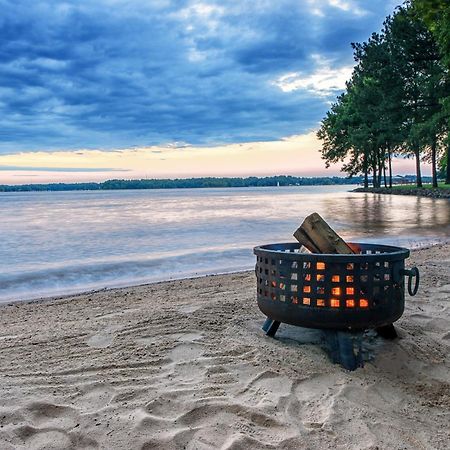 Lake Norman Breakaway Мурсвілл Екстер'єр фото
